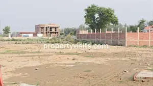 Dwarika Estate Sultanpur Road