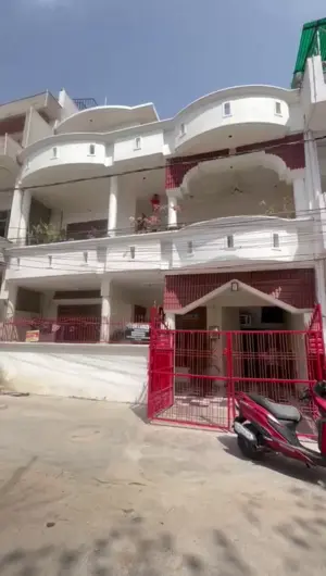 Duplex House