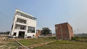 Plot In Lucknow