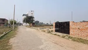 Plot In Lucknow