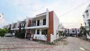 House In Lucknow